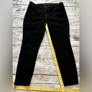 Women’s Old Navy High Rise Super Skinny Black Denim Jeans